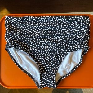 LANDS’END sz 10 Polka Dot High-Waisted Bikini Bottom. Ruched sides with overlay.